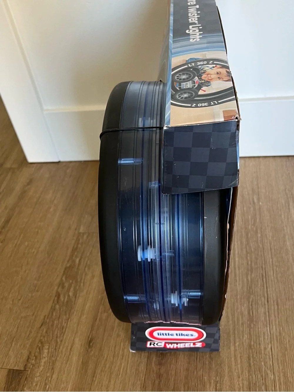 NIB Little Tikes RC Wheelz Tire Twister Lights
